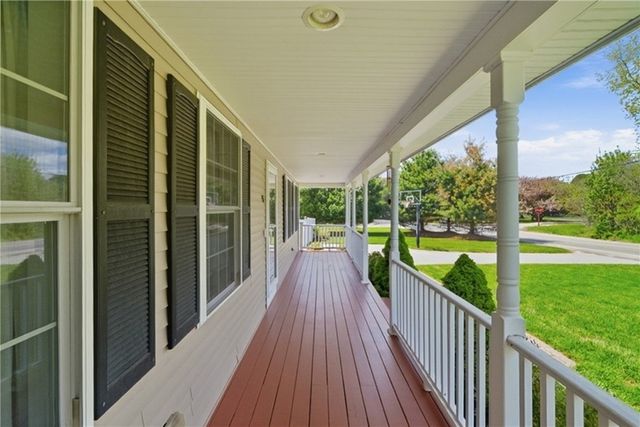 15 Souza Road, Tiverton, RI 02878
