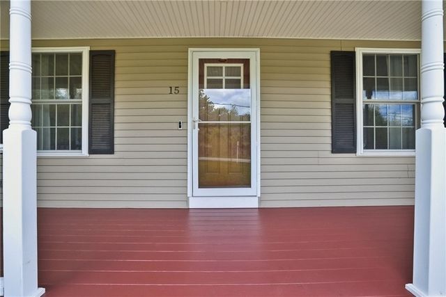 15 Souza Road, Tiverton, RI 02878