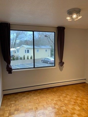 330 Newton Street C, Brookline, MA 02467