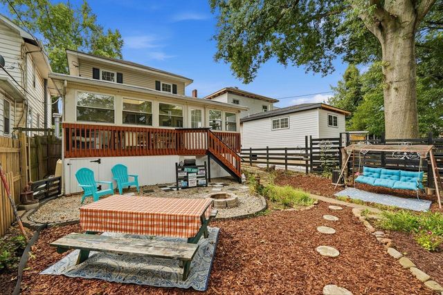 1944 Adams Avenue, Huntington, WV 25704