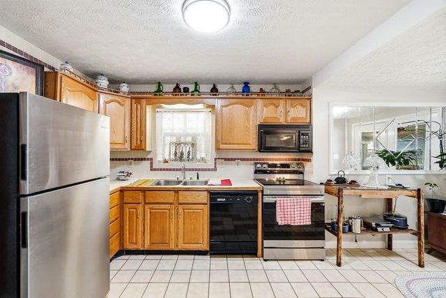 1944 Adams Avenue, Huntington, WV 25704