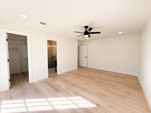 1004 Timber Creek Drive, Lewisville, TX 75067