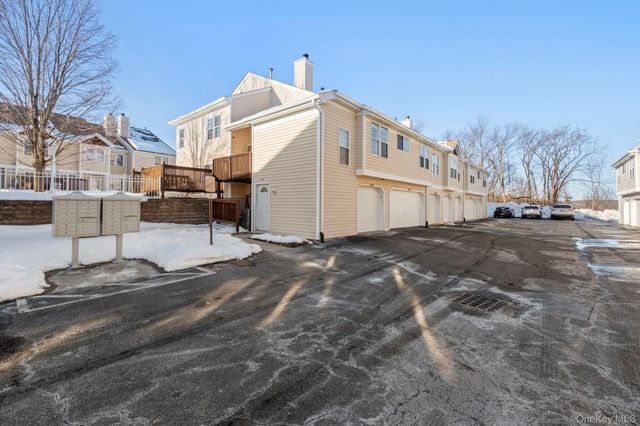 2913 Whispering Hills, Chester, NY 10918