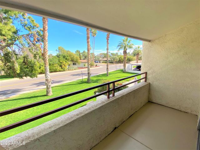7350 N VIA PASEO DEL SUR -- N203, Scottsdale, AZ 85258