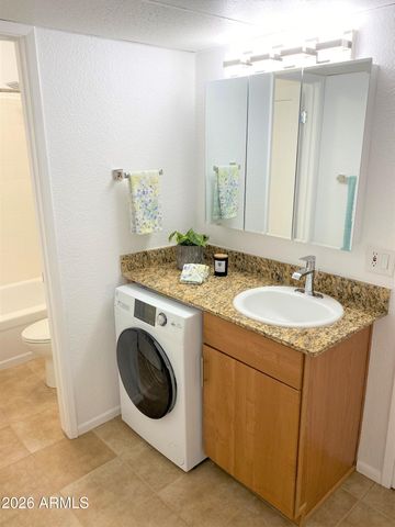7350 N VIA PASEO DEL SUR -- N203, Scottsdale, AZ 85258
