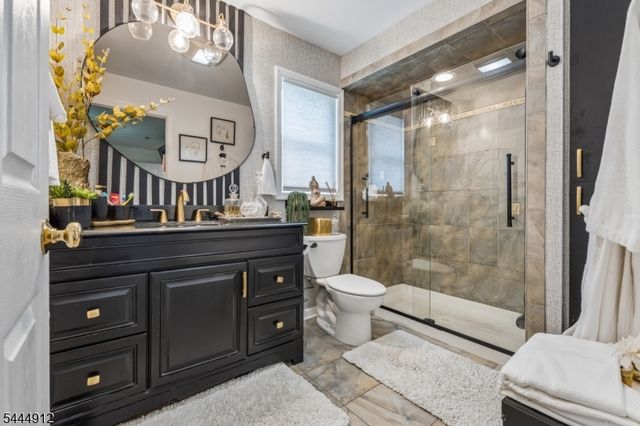 19 Willie St, Haledon Boro, NJ 07508