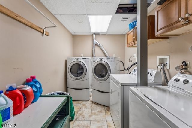 19 Willie St, Haledon Boro, NJ 07508