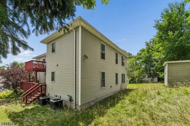 19 Willie St, Haledon Boro, NJ 07508