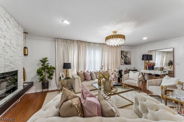 19 Willie St, Haledon Boro, NJ 07508