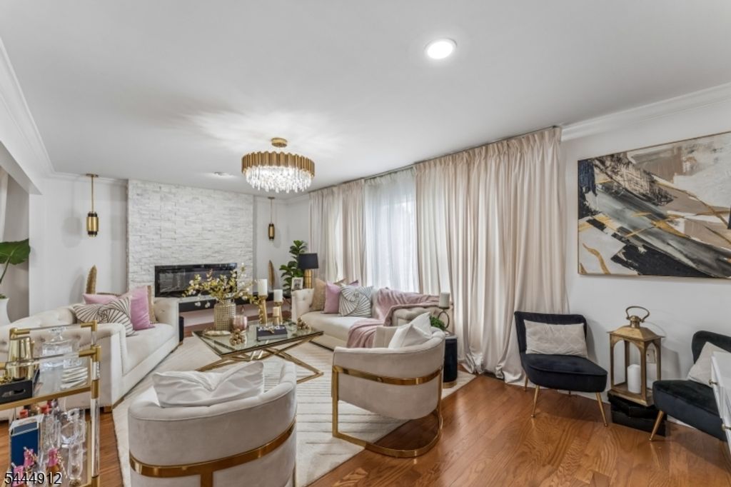 19 Willie St, Haledon Boro, NJ 07508 — photo 5