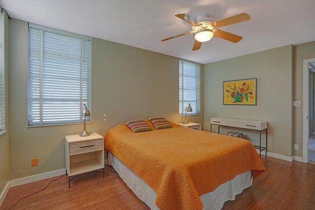 1831 Sabal Palm Drive 202, Davie, FL 33324