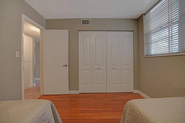 1831 Sabal Palm Drive 202, Davie, FL 33324