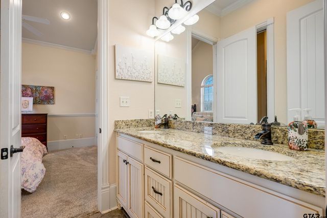 104 Lake Lou Ella Dr, Bullard, TX 75757