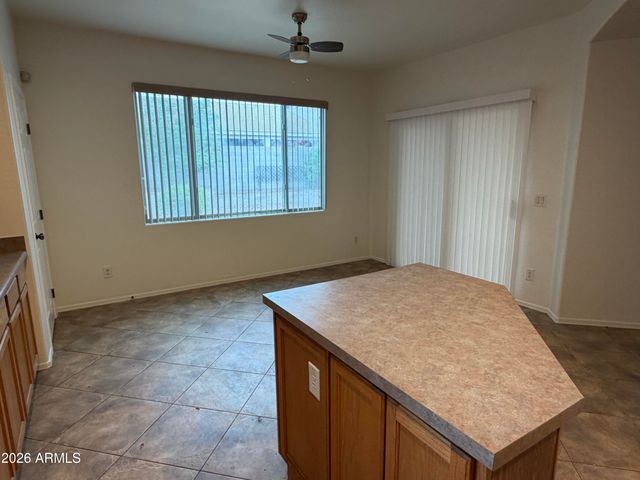 8811 W NICOLET Avenue, Glendale, AZ 85305