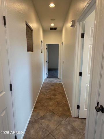 8811 W NICOLET Avenue, Glendale, AZ 85305