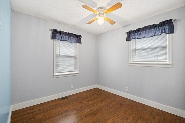 405 Chambers Street, Paris, KY 40361