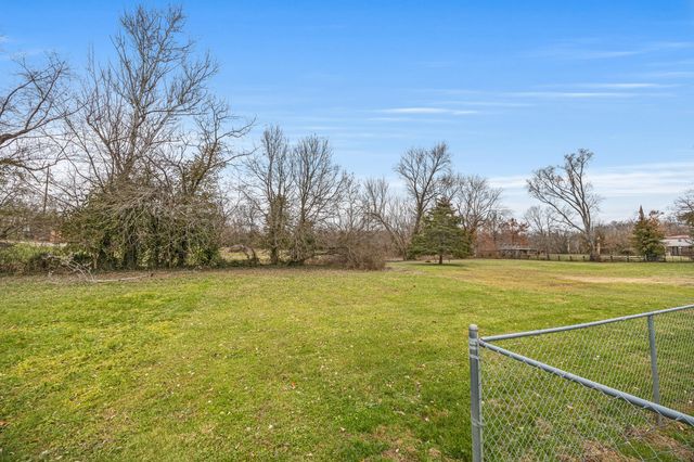 405 Chambers Street, Paris, KY 40361