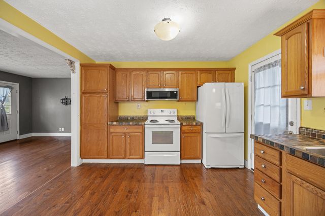 405 Chambers Street, Paris, KY 40361