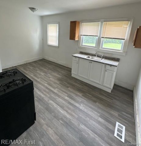 1732 Burlingame Street, Detroit, MI 48206