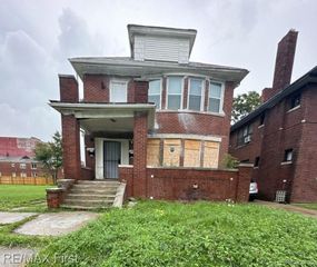1732 Burlingame Street, Detroit, MI 48206