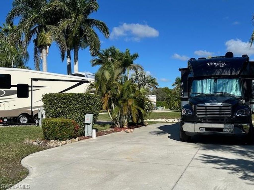 1246 Silver Lakes BLVD, NAPLES, FL 34114 — photo 5