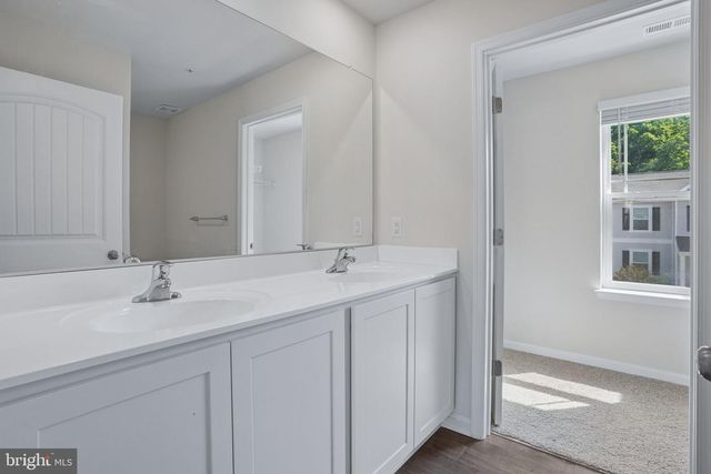 102 FLYING CLOUD DR, Chestertown, MD 21620