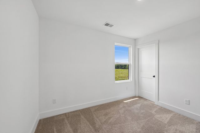 377 Kessel St, Lebanon, TN 37087