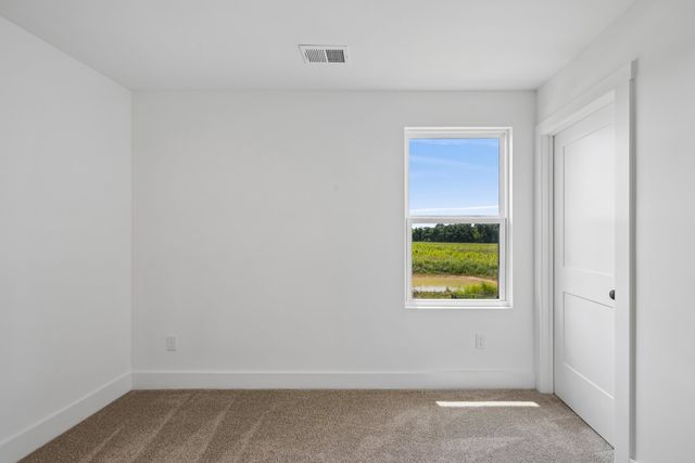377 Kessel St, Lebanon, TN 37087