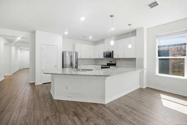 8075 San Mirienda, Boerne, TX 78015