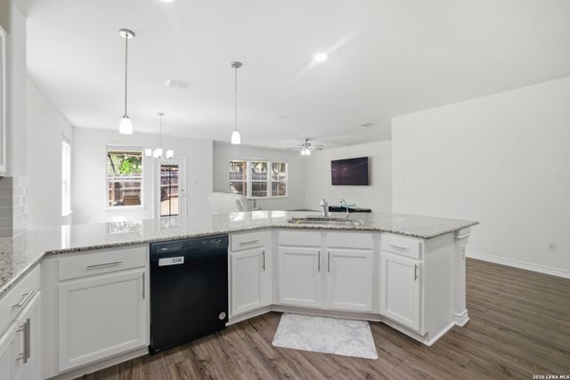 8075 San Mirienda, Boerne, TX 78015
