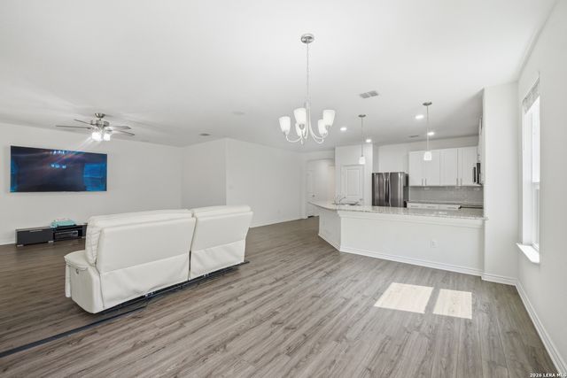 8075 San Mirienda, Boerne, TX 78015