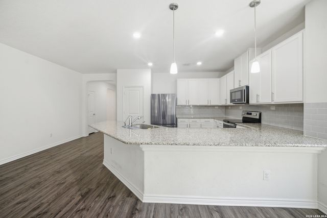 8075 San Mirienda, Boerne, TX 78015