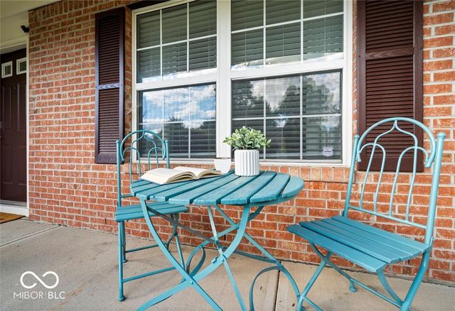 404 E Pine Ridge Drive, Westfield, IN 46074