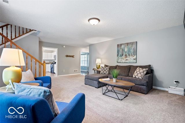 404 E Pine Ridge Drive, Westfield, IN 46074