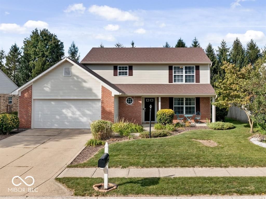 404 E Pine Ridge Drive, Westfield, IN 46074