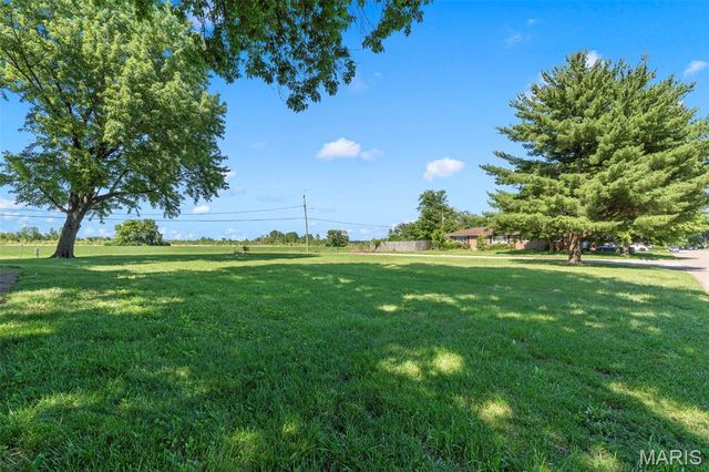 2657 Angela Drive, Granite City, IL 62040
