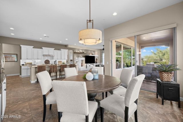 17946 E CINDERCONE Road, Rio Verde, AZ 85263