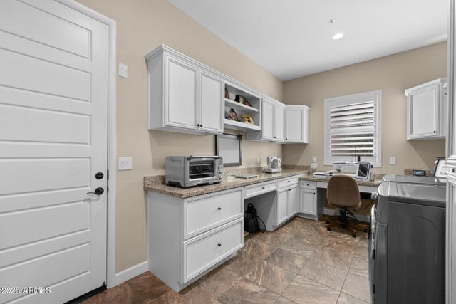 17946 E CINDERCONE Road, Rio Verde, AZ 85263