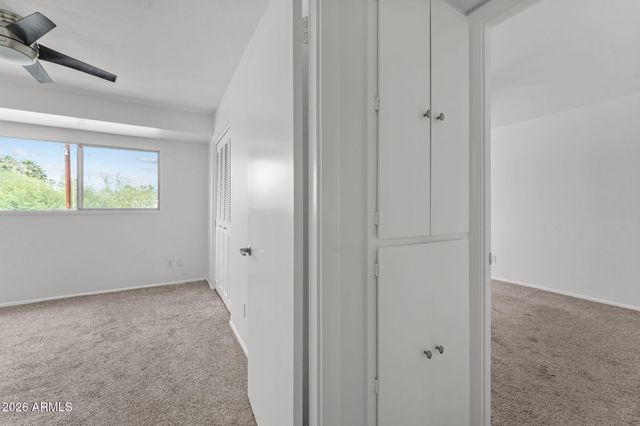2933 E FAIRMOUNT Avenue, Phoenix, AZ 85016
