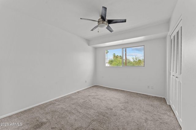 2933 E FAIRMOUNT Avenue, Phoenix, AZ 85016