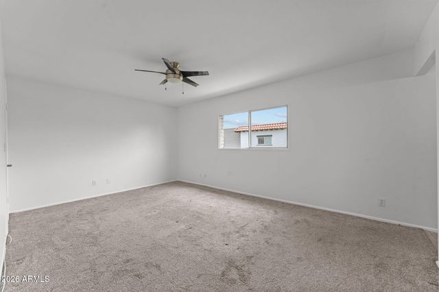 2933 E FAIRMOUNT Avenue, Phoenix, AZ 85016
