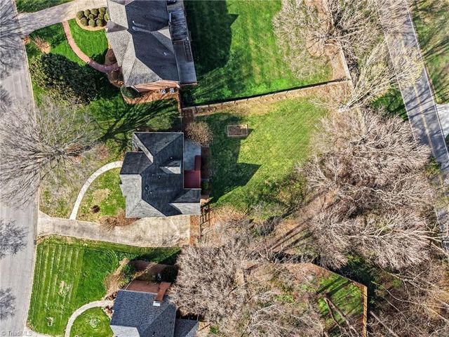 196 Oakmont Drive, Advance, NC 27006