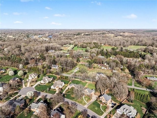 196 Oakmont Drive, Advance, NC 27006