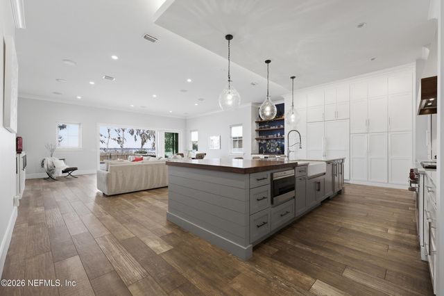 5713 CROSSWINDS Circle, St. Augustine, FL 32092