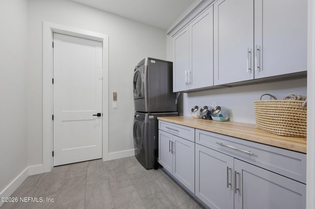 5713 CROSSWINDS Circle, St. Augustine, FL 32092