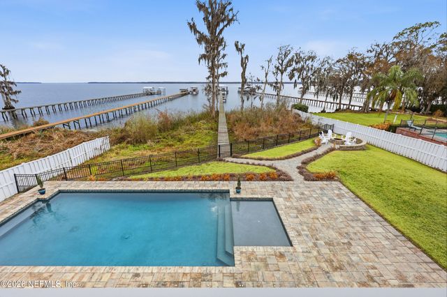 5713 CROSSWINDS Circle, St. Augustine, FL 32092