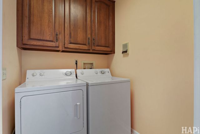 5416 Winding Creek Drive 11, Rockford, IL 61114