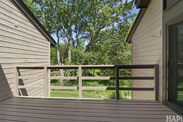 5416 Winding Creek Drive 11, Rockford, IL 61114