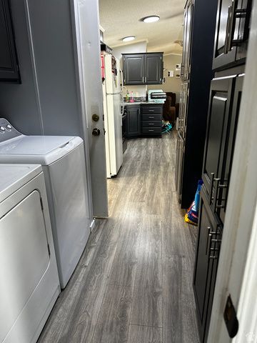 978 W JASMINE DR, Taylorsville, UT 84123