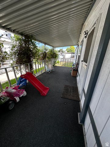 978 W JASMINE DR, Taylorsville, UT 84123